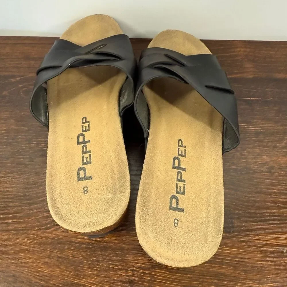 PepPep Womens black cork low wedge slide size 8